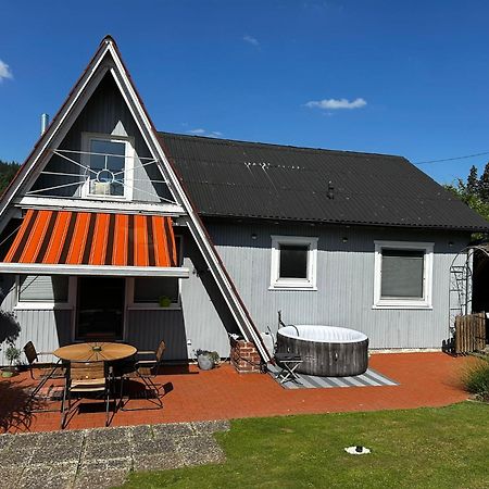 Behagliches Nurdachhaus Im Ferienhausgebiet Langelsheim Exterior foto