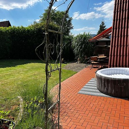 Behagliches Nurdachhaus Im Ferienhausgebiet Langelsheim Exterior foto